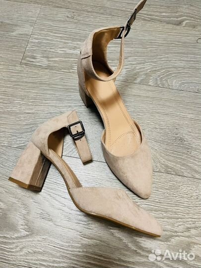 Туфли новые 40 размер