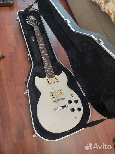 Электрогитара yamaha sg200