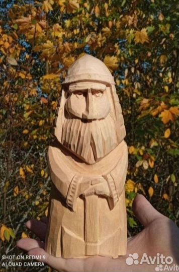 Резные кумиры славянских богов