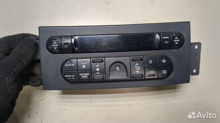 Переключатель отопителя Chrysler Pacifica, 2007