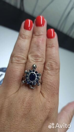 Серебряное кольцо