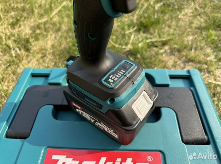 Шуруповерт ледобур Makita