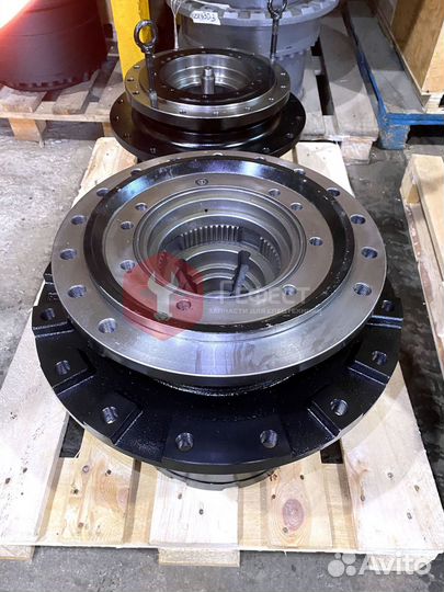 Бортовой редуктор Hitachi EX210K-5JPN