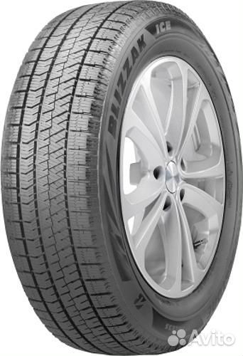 Bridgestone Blizzak Ice 245/45 R18