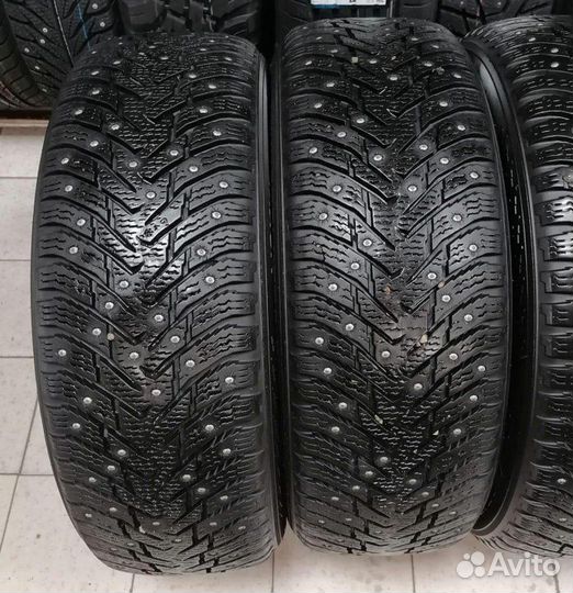 Nokian Tyres Hakkapeliitta 8 205/60 R16