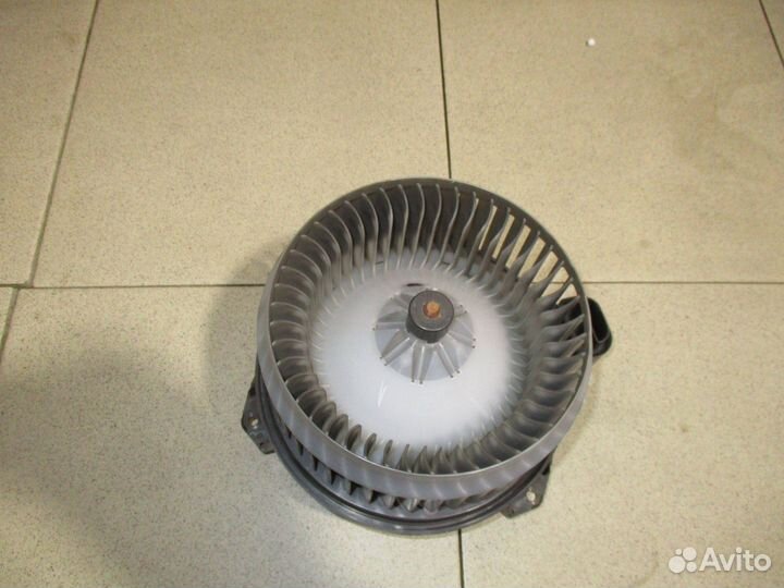 Моторчик печки Toyota Land Cruiser Prado 150