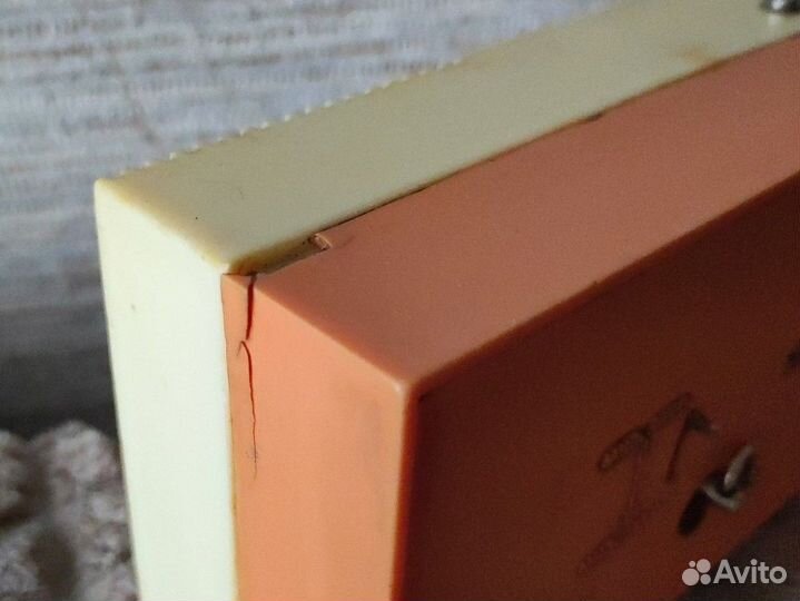 Часы настольные Наири Армения СССР