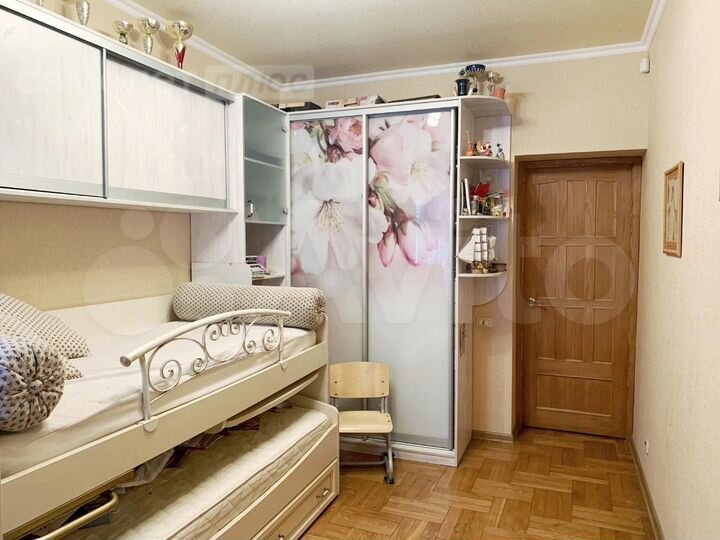 3-к. квартира, 83,4 м², 2/4 эт.