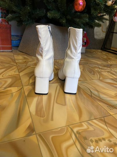 Полусапоги Bershka