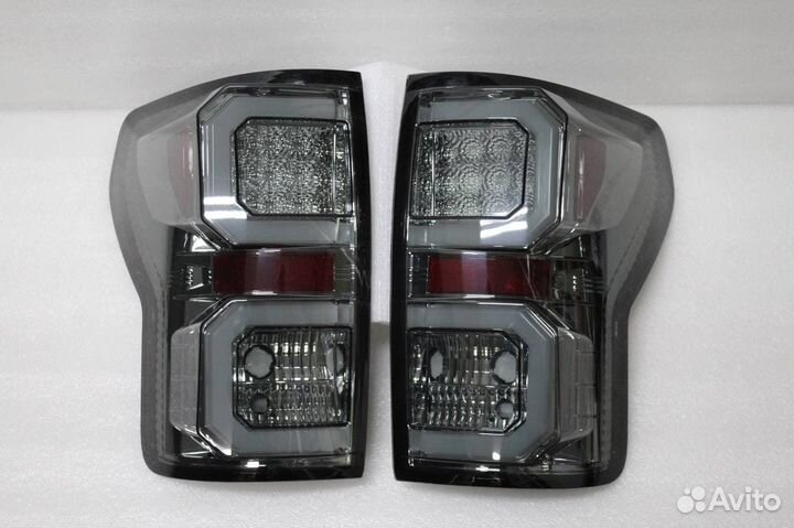 Tundra 2007-2013 Тюнинг LED Стоп сигналы O8MC5