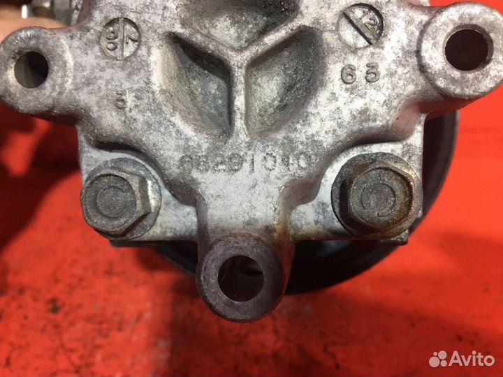 Насос гура для Dodge Caliber ECN, 2.0 (Б/У)