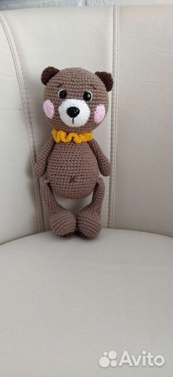 Мишка вязаный