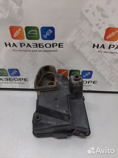 Корпус воздушного фильтра Dodge Caravan 4 2.4 EDZ