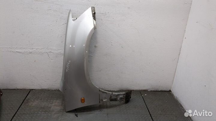 Крыло Lexus RX, 2001