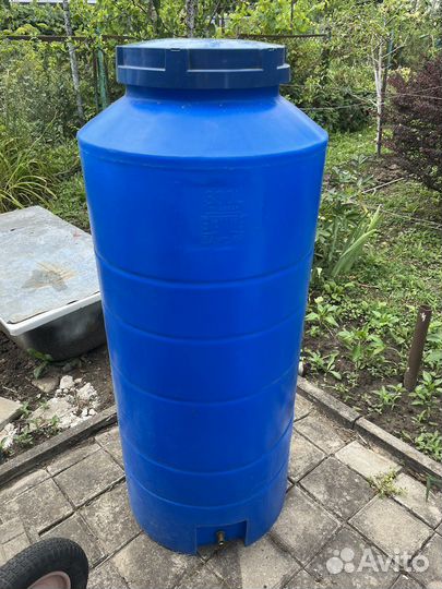 Бочка пластиковая 300 литров