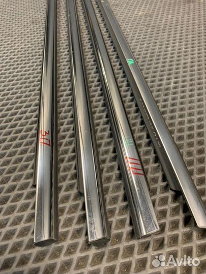 Молдинг стекла двери Volkswagen Atlas 3.6 FSI