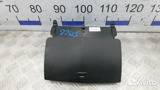 Монитор mercedes benz C-class W204 (SML08JA01)