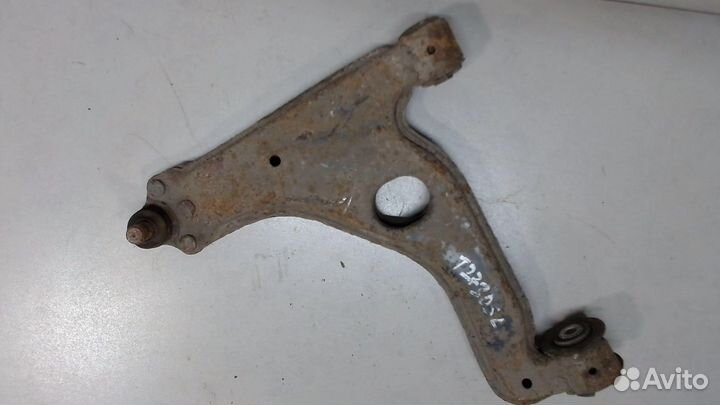 Рычаг подвески Opel Zafira A, 2003