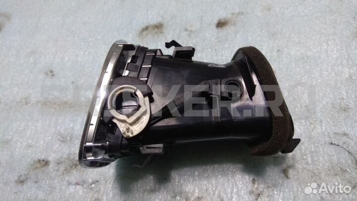 Дефлектор возд.(пер) Вольво С 60 2