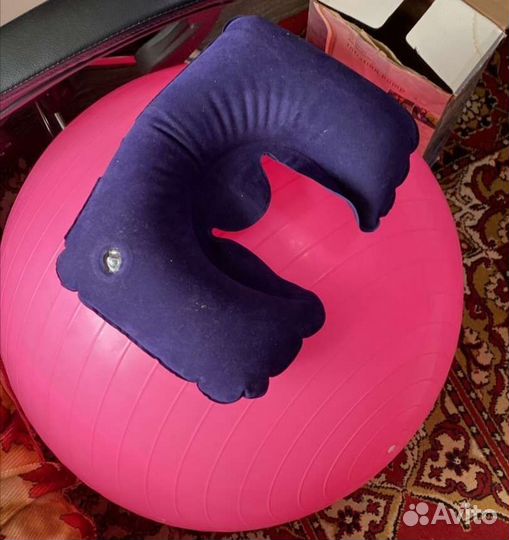 Большой надувной матрас Intex с подушками