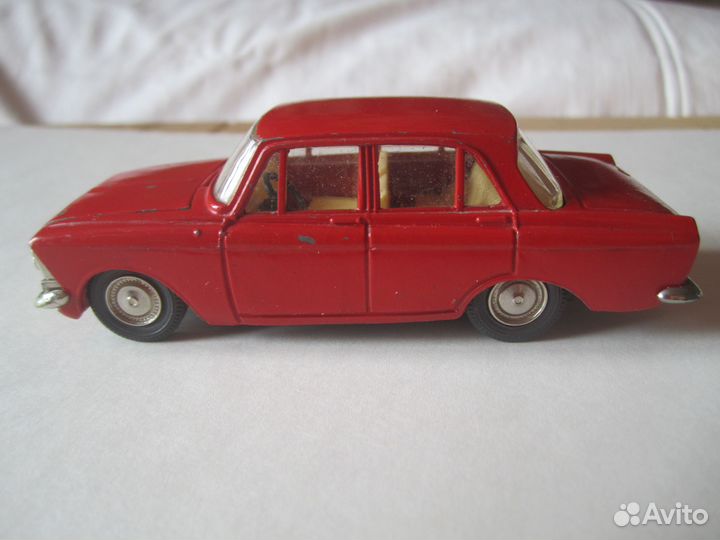 Модель Иж-Москвич-412-Иж А10