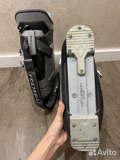 Горнолыжные ботинки fisher