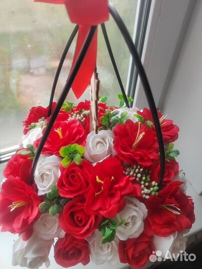 Букет из мыльных роз на 1 сентября