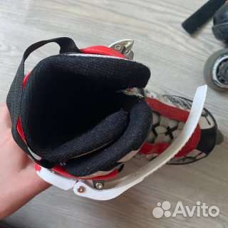 Роликовые коньки(лезвия) + защита