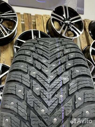 Nokian Tyres Hakkapeliitta 10p SUV 285/50 R20 116T
