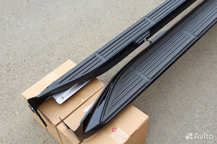 Land Cruiser 100 LED Пороги металлические X8OK8