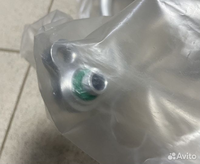 Трубка кондиционера Ford Focus 2 1.4/1.6л