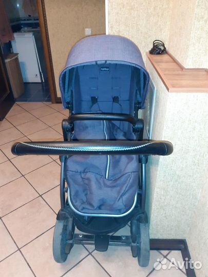 Коляска прогулочная pegperego