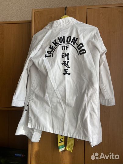 Кимоно для тхэквондо Б/У
