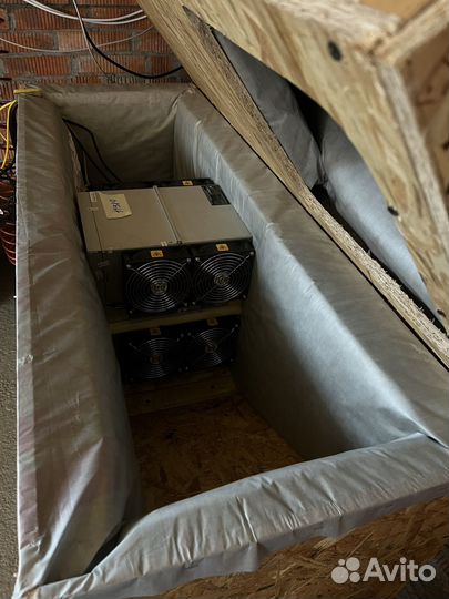 Шумобокс и два antminer