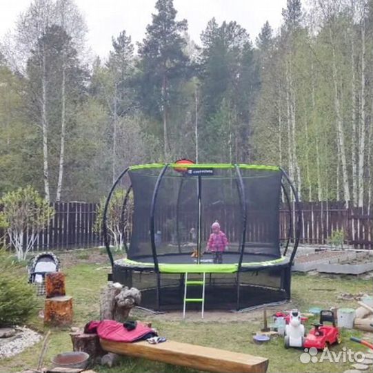 Детский батут для дачи