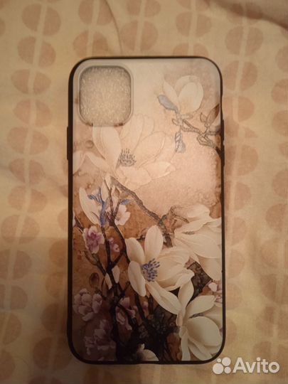 Чехол на iPhone 11