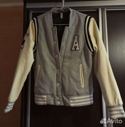 Куртка бомбер