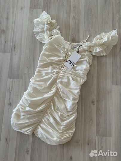 Новое платье Zara