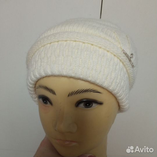 Берет женский зимний