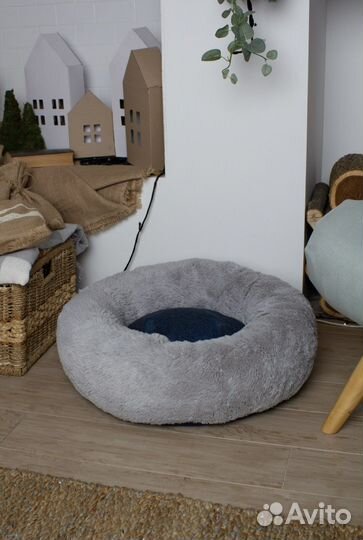 Лежанка для маленьких собак