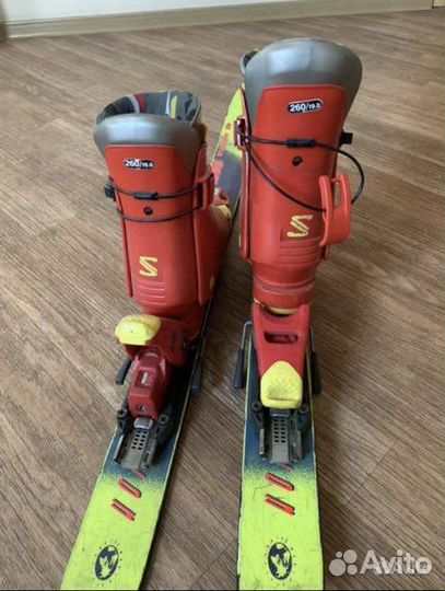 Горные лыжи и ботинки детские бу