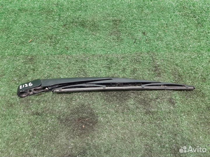 Поводок стеклоочистителя задний Subaru Forester S