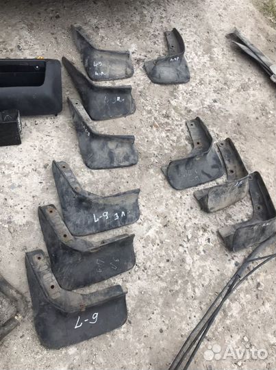 Лансер 9 брызговик левый правый