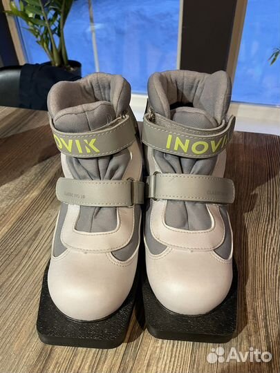 Лыжные ботинки