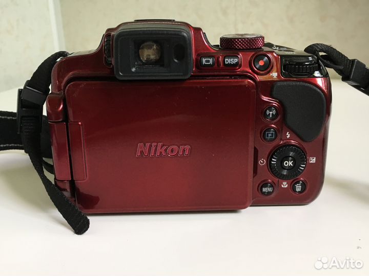 Nikon Coolpix P610 красный