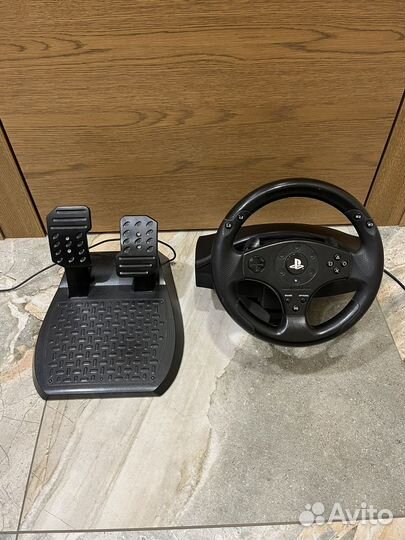 Игровой руль с педалями thrustmaster t80