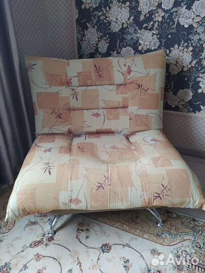 Диван и кресло /бу /в хорошем состоянии