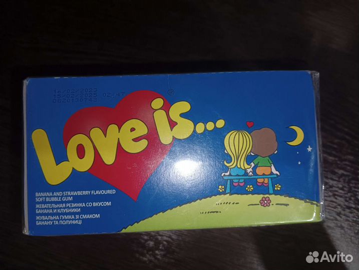 Жевательная резинка love is