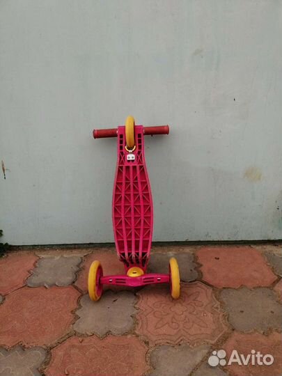 Самокат детский трехколесный