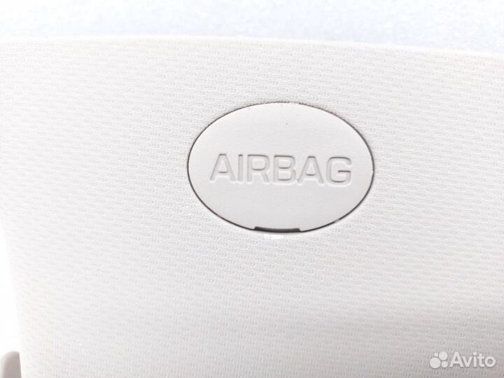 Обшивка центральной стойки передняя левая Hyundai